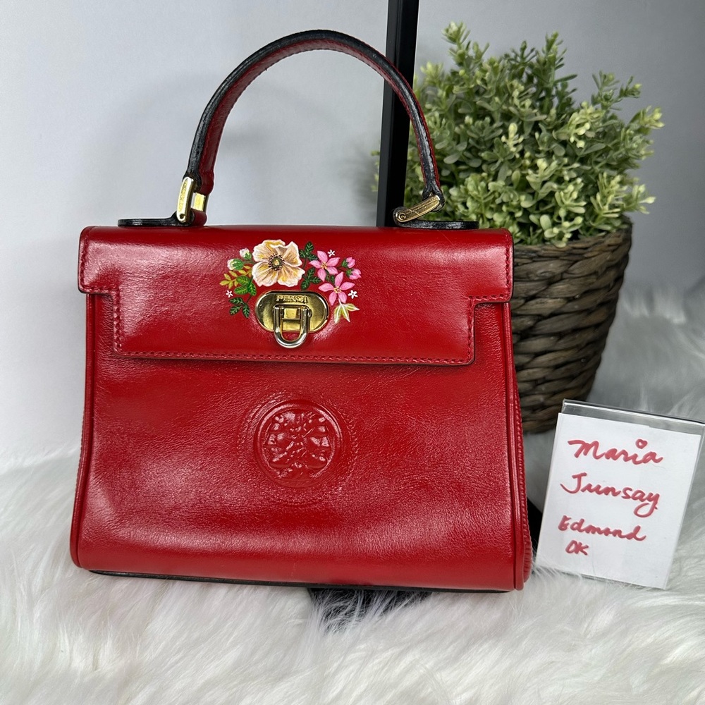 Fendi Kelly type handbag